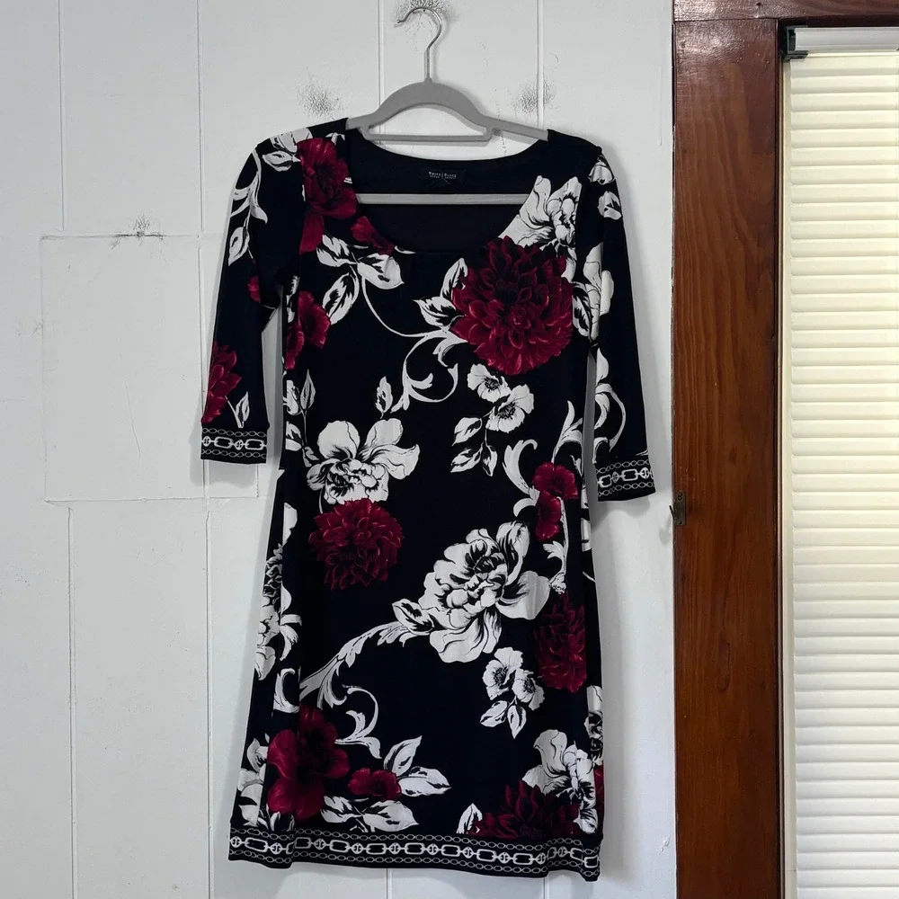 White House‎ Black Market Floral Sheath Dress Black Red 3/4 Sleeve XS